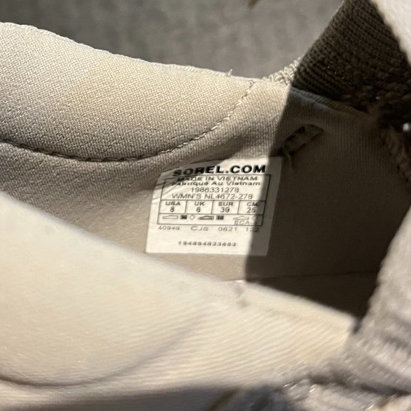 Sz 8 Sorel Women's Explorer Blitz Stride Shoes - Picture 9 of 10